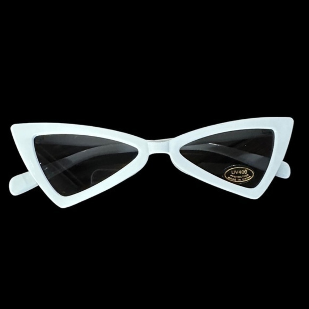 Petals & Peacocks Y2K Retro White Triangle Sunglasses - Picture 4 of 7